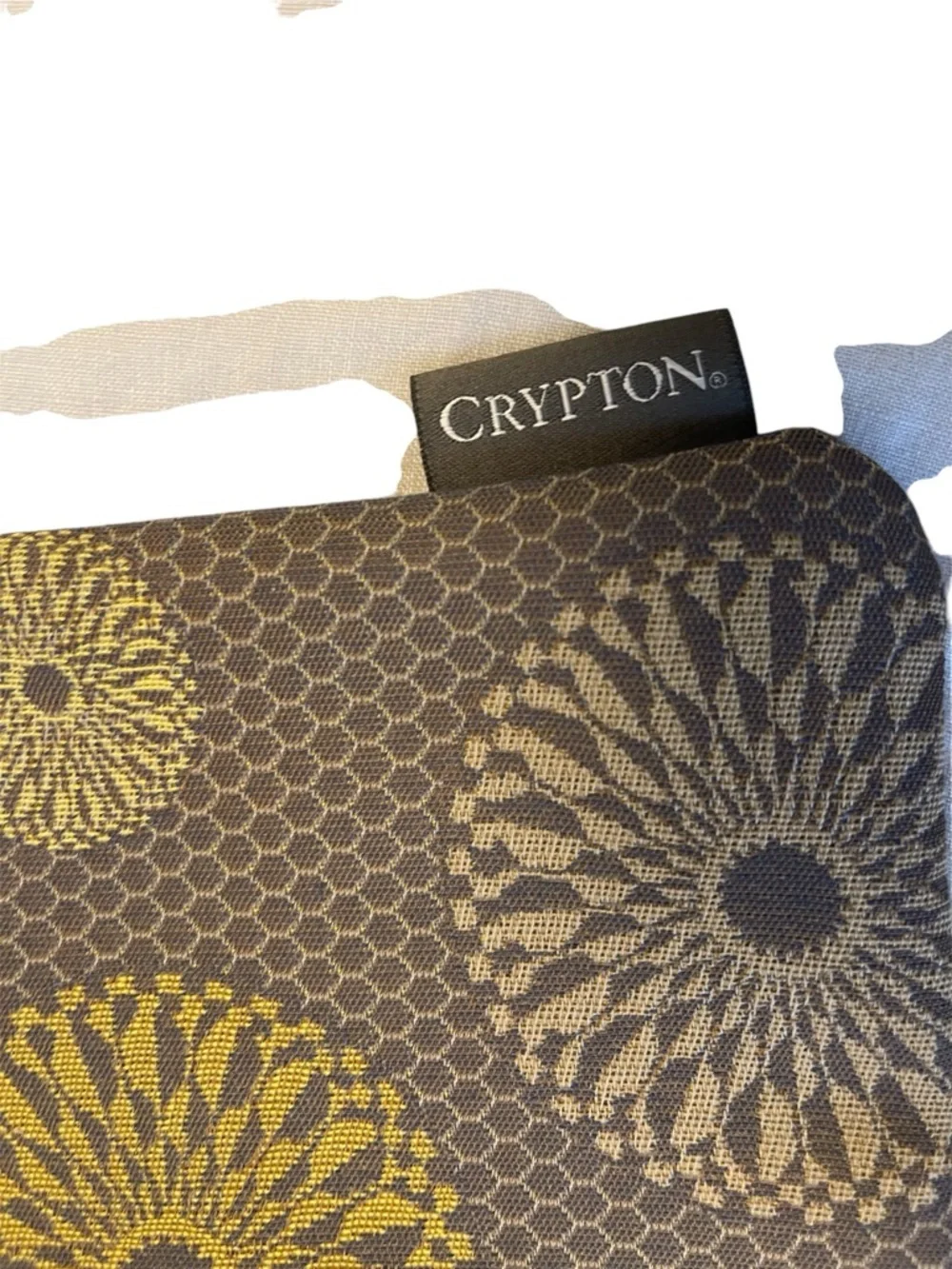 Architex Lennon Designed upholstered Pouch - Lennon Revolution Style, OS